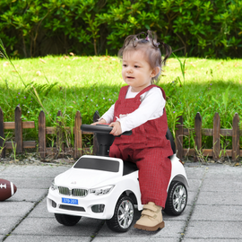 HOMCOM Ride on Car Baby Toddler Walker Foot to Floor Sliding Car Slider w/ Horn Music Working Lights Storage for 1.5 - 3 Years Old White